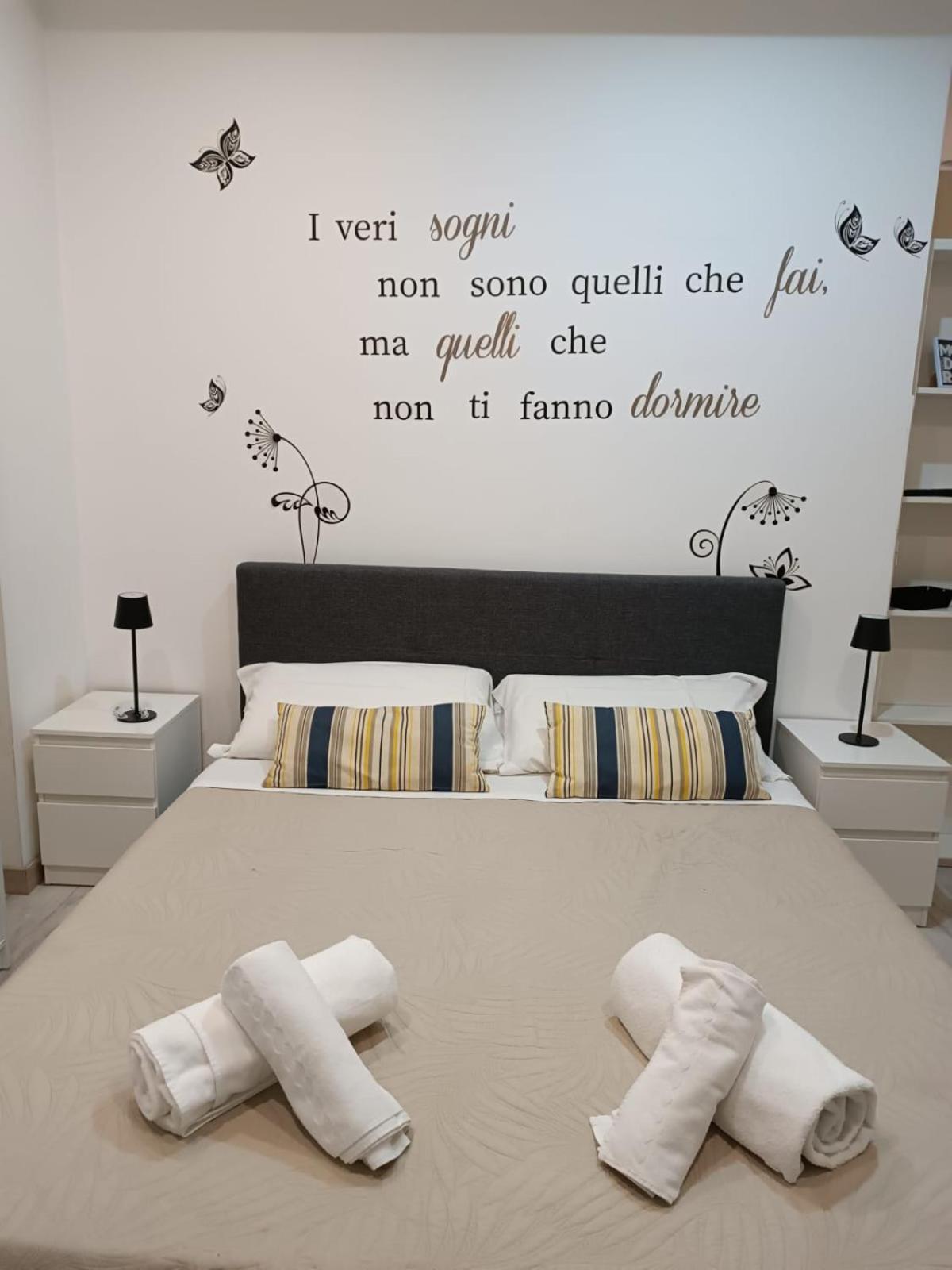 Studio Metro Bologna Roma Eksteriør bilde